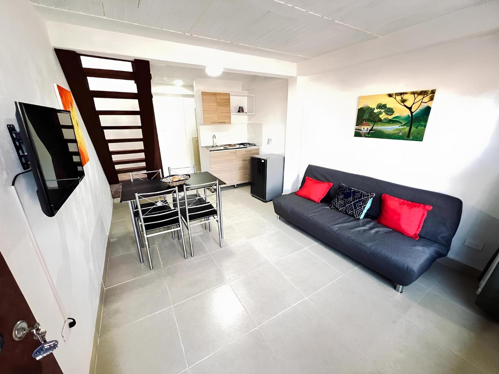 Next To The Airport - Cute Home ริโอเนโกร ภายนอก รูปภาพ